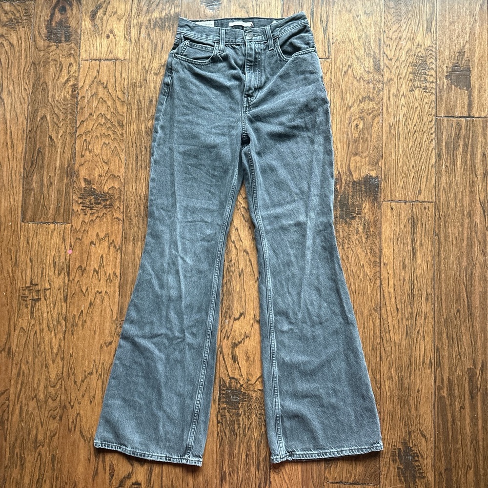 Levi’s 70 high rise flare jeans